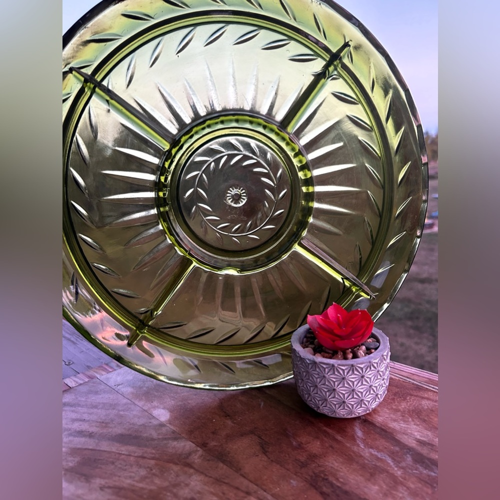 Vintage Indiana Glass Co. Avocado Green Veggie Platter Mid Century